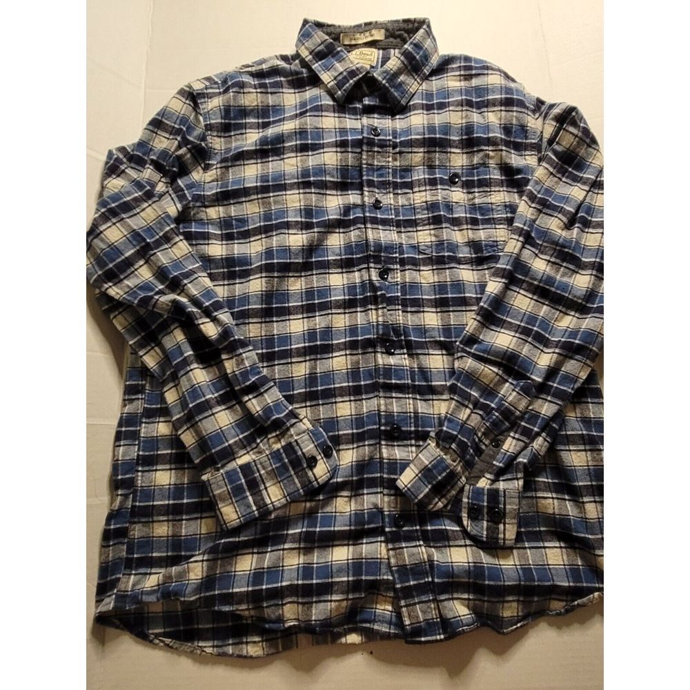 LL Bean‎ Slightly Fitted Flannel Button Up Shirt Mens Large Plaid Long Sleeve